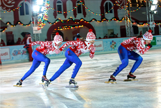 20091210 Гумм-Каток на Красной площади. Представление Олимпийской коллекции BoscoSport. Фотография с сайта BoscoSport.