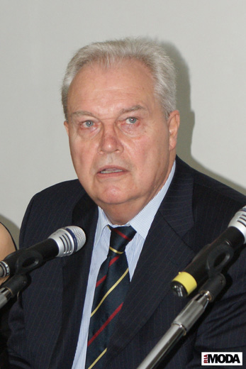 20090906 CPM, Рейнхальд  Дёпфер. Фотография Александра Кузнецова, ИА "РИА МОДА".