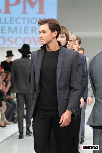 20100907 CPM (Collection Premiere Moscow). Показ мод Славы Зайцева. Фотография Наталии Лапиной, ИА «РИА МОДА».