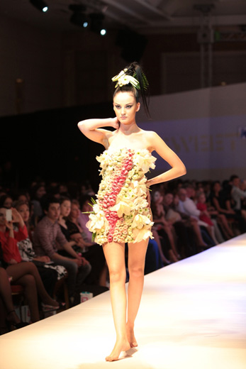 20110427, Kazakhstan Fashion Week SweetDream (Костанай, Казахстан), коллекция сезона осень/зима 2011/2012 года. Фотография предоставлена организаторами KFW.