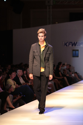 20110601 Kazakhstan Fashion Week, I.C.A.(Industria Confezioni Abbigliamento s.r.l. (Италия), коллекция бренда Manuela Conti. Фотография предоставлена организаторами KFW.