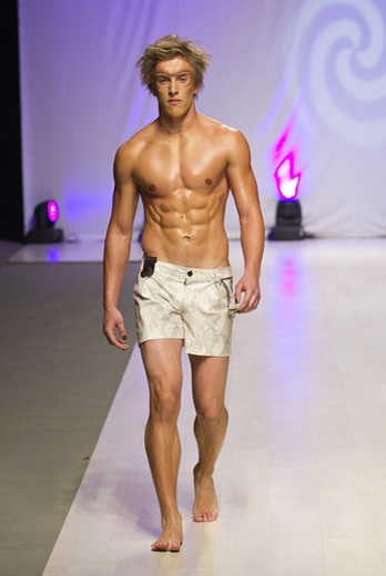 20101029 Lviv Fashiom Week, показ бренда La germaine, фотографии предоставлены организаторами мероприятия.