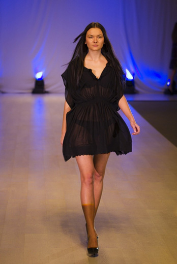 20101029 Alisa Shevo, Неделя моды во Львове, показ коллекции сезона весна-лето 2011 Fioritura. Фотографии предоставлены организаторами.