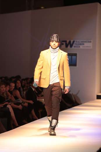 20110601 Kazakhstan Fashion Week, IQ_fashion, коллекция сезона осень/зима 2011/2012 «Горная феерия». Фотография предоставлена организаторами KFW.