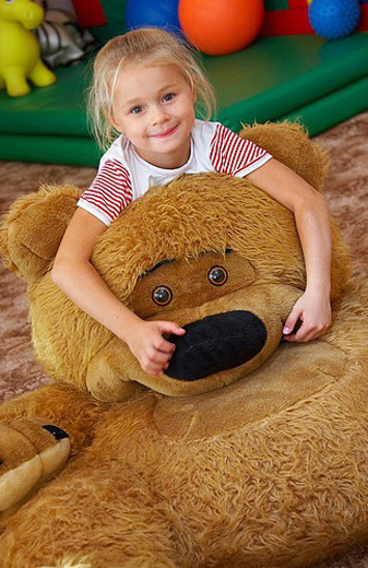 20101202 KupiVIP.ru, благотворительная акция. Фотография предоставлена компанией.