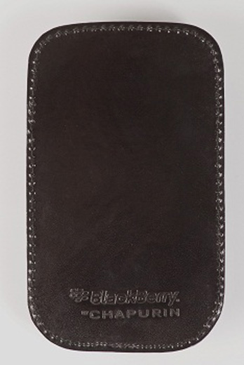 20110419 Игорь Чапурин, серия аксессуаров для модели смартфона BlackBerry® Torch™ 9800. Фотография предоставлена модным домом.