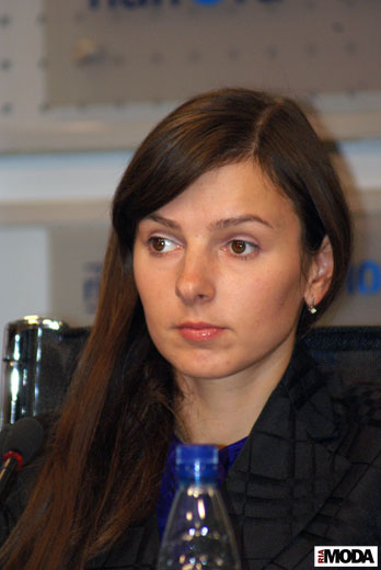 20101006 Пресс-конференция RFW. Ольга Севьян. Фотография Валентины Кузнецовой, ИА «РИА МОДА».