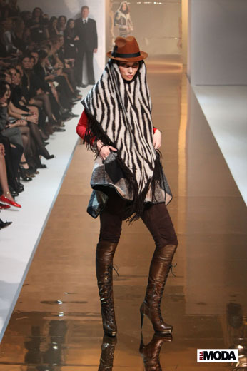 20101014 Пятилетие журнала InStyle, The Show. Фотография Ивана Бурняшева, ИА «РИА МОДА».