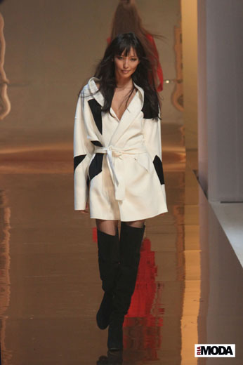 20101014 Пятилетие журнала InStyle, The Show. Фотография Ивана Бурняшева, ИА «РИА МОДА».