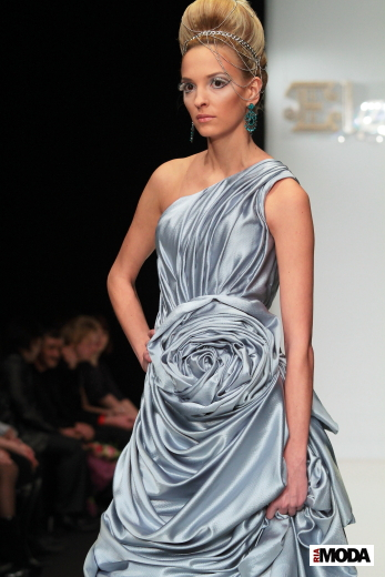 20110411 Mercedes-Benz Fashion Week Russia, Дом моды «Элеонор», коллекция сезона осень-зима 2011/12. Фотография Натальи Лапиной, ИА «РИА МОДА».