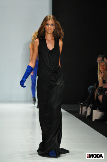 20110411 Mercedes-Benz Fashion Week Russia, Laurel, коллекция сезона осень-зима 2011/12. Фотография Андрея Ревенко, ИА «РИА МОДА».