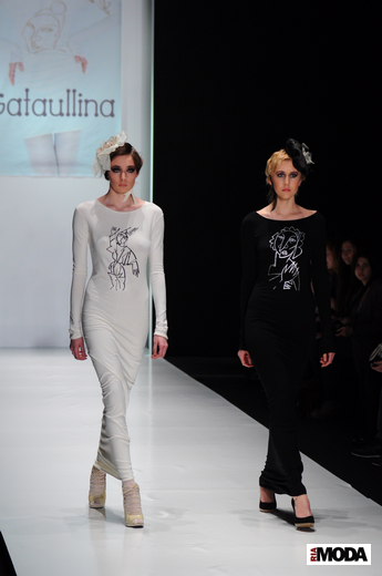 20110411 Mercedes-Benz Fashion Week Russia, Яна Гатауллина, коллекция сезона осень-зима 2011/12 «Признание». Фотография Андрея Ревенко, ИА «РИА МОДА».