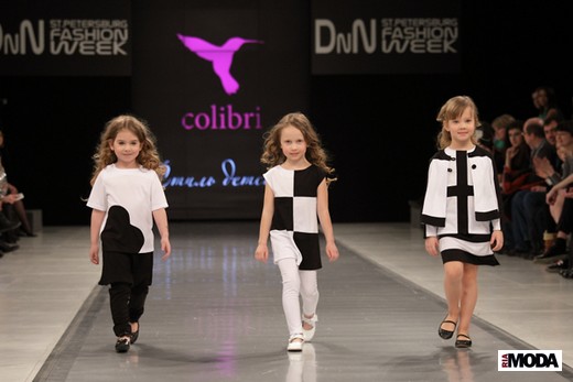 Коллекция бренда Colibri, дизайнер Надежда Бибикова. Фотография Натальи Бухониной, ИА «РИА Мода»