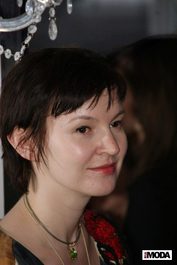 20110601 Круглый стол «Art и Craft как глобальный тренд в современном дизайне». Дизайнер Анна Каменева. Фотография Валентины Кузнецовой, ИА «РИА МОДА».