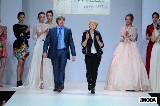 20110402 Alina Assi & Frey Wille, Volvo-неделя моды в Москве, коллекцию сезона осень-зима 2011-12. Фотография Андрея Ревенко, ИА «РИА МОДА».