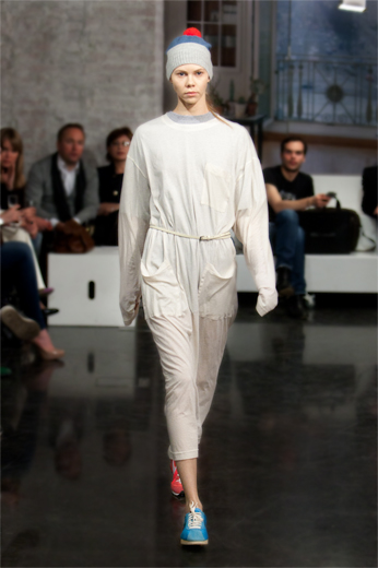 20100423 Показ дизайн студии Nina Donis. Фотография Виктора Бойко. Предоставлено организаторами.