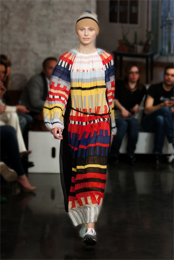 20100423 Показ дизайн студии Nina Donis. Фотография Виктора Бойко. Предоставлено организаторами.