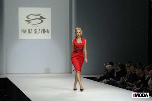 20100326 Volvo – Неделя моды в Москве. Показ коллекции «DRESS-CODE» (сезон осень-зима 2010/2011) Нади Славиной. Фотография Вячеслава Малыхина, ИА «РИА МОДА».