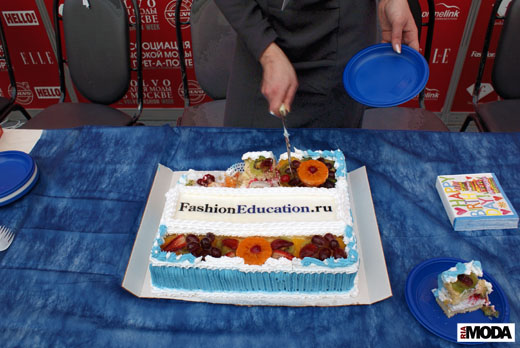 20100326 Volvo-Неделя моды. Презентация образовательного Интернет-портала FashionEducation.ru. Фотография Валентины Кузнецовой, ИА «РИА МОДА».