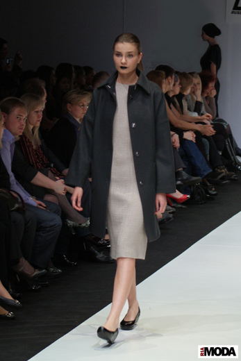 20100403 Russian Fashion Week. Показ коллекции Олега Бирюкова (сезон осень-зима 2010/2011). Фотография Ивана Бурняшева, ИА «РИА МОДА».