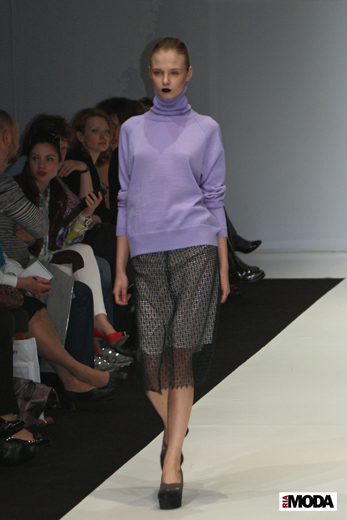 20100403 Russian Fashion Week. Показ коллекции Олега Бирюкова (сезон осень-зима 2010/2011). Фотография Ивана Бурняшева, ИА «РИА МОДА».