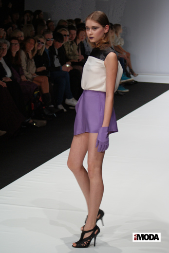 20100403 Russian Fashion Week. Показ коллекции VIVA VOX (сезон осень-зима 2010/2011). Фотография Ивана Бурняшева, ИА «РИА МОДА».