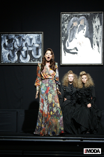 20100405 Russian Fashion Week. Показ коллекции Татьяны Парфеновой (сезон осень-зима 2010/2011). Фотография Валентины Кузнецовой, ИА «РИА МОДА».