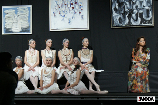 20100405 Russian Fashion Week. Показ коллекции Татьяны Парфеновой (сезон осень-зима 2010/2011). Фотография Валентины Кузнецовой, ИА «РИА МОДА».
