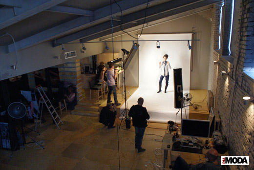 20100410 Фотостудия Михаила Королева. Съемка проекта КОКОН – COOCON. Фотография Александра Кузнецова, ИА «РИА МОДА».