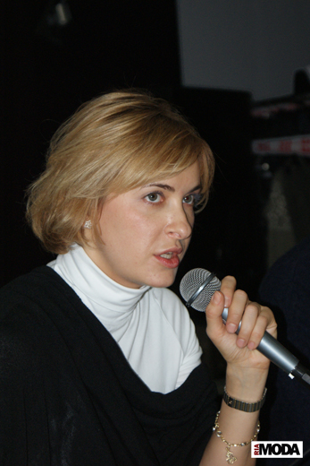 20100214 Презентация коллекции марки F5. Юлия Мятковская. Фотография Валентины Кузнецовой, ИА «РИА МОДА».
