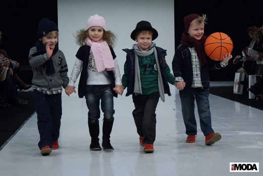 20100227 CPM. Показ CPM Kids. Фотография Александра Кузнецова, ИА «РИА МОДА»