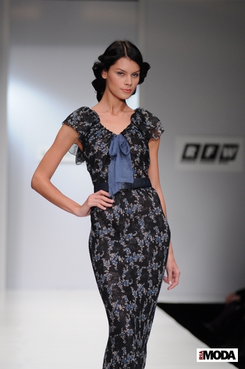 20101020 Ольга Самощенко, RFW. Коллекция весна-лето 2011. Фотография Андрея Ревенко, ИА «РИА МОДА». 