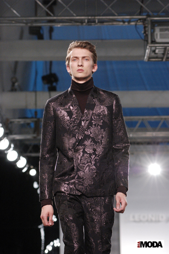 20100521 Aurora Fashion Week. Показ мужской коллекции Леонида Алексеева (Leonid Alexeev, сезон осень-зима 2010/2011). Фотография Андрея Ревенко, «РИА МОДА».