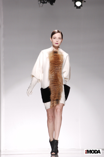 20100522 Aurora Fashion Week. Показ коллекции Viva Vox (сезон осень-зима 2010/2011). Фотография Андрея Ревенко, ИА «РИА МОДА».
