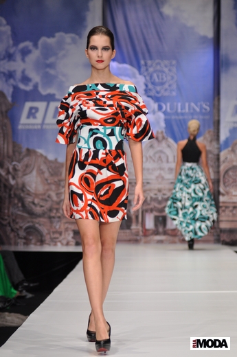 20101019 Анна и Алексей Бородулины, RFW, коллекция MONA LIZA, Рret-a-porter de-luxe , весна-лето 2011. Фотография Андрея Ревенко, ИА «РИА МОДА».
