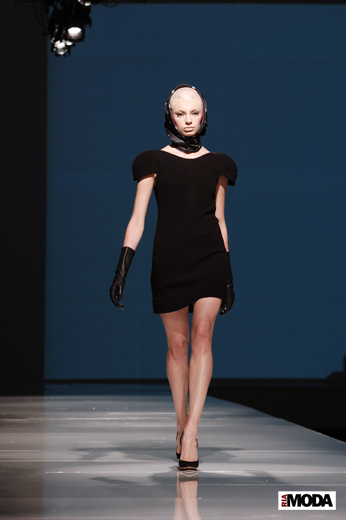 20100522 Aurora Fashion Week. Показ коллекции женских платьев Arsenicum (сезон осень-зима 2010/2011). Фотография Андрея Ревенко, ИА «РИА МОДА».