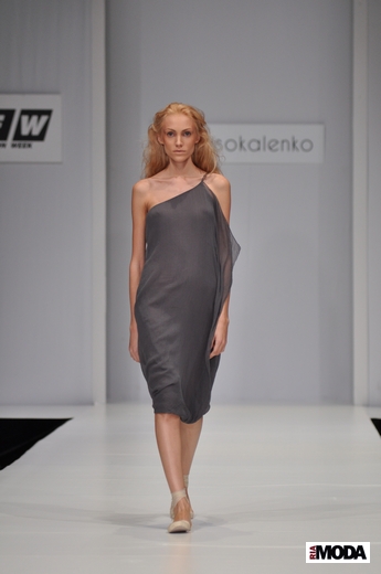 20101019 Елена Цокаленко, Russian Fashion Week, коллекция весна-лето 2011. Фотография Андрея Ревенко, ИА «РИА МОДА».