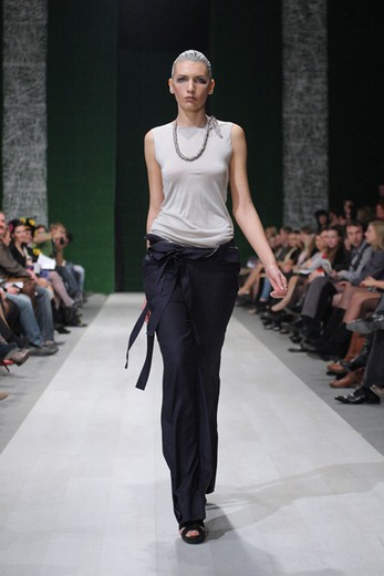 Domanoff, Lviv Fashion Week, коллекция сезона весна/лето 2012. Фотографии предоставлены организаторами недели моды.