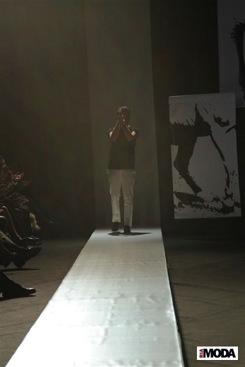 20101022 St. Bessarion, RFW. Коллекция весна-лето 2011. Фотография Натальи Лапиной, ИА «РИА МОДА».