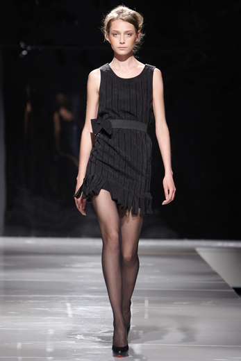 20100521 Осенне-зимняя коллекция 2010-11 бренда Chari. Aurora Fashion Week. Фотографии предоставлены дизайнерским брендом Chari.