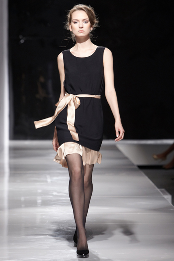 20100521 Осенне-зимняя коллекция 2010-11 бренда Chari. Aurora Fashion Week. Фотографии предоставлены дизайнерским брендом Chari.