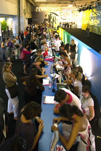 20100918 PRET A PORTER PARIS. Фотография предоставлена организаторами.