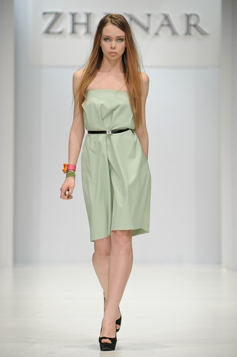 20101020 Zhanar, RFW Коллекция весна-лето 2011. Фотографии предоставлены агентством «Артефакт». Фотограф Александр Азаров. 