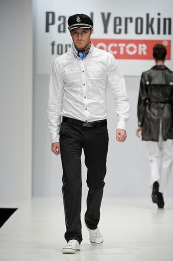20101021 Павел Ерокин, RFW. Коллекция весна-лето 2011. Фотографии предоставлены агентством «Артефакт». Фотограф Александр Азаров. 