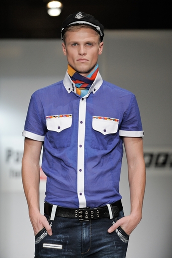 20101021 Павел Ерокин, RFW. Коллекция весна-лето 2011. Фотографии предоставлены агентством «Артефакт». Фотограф Александр Азаров. 