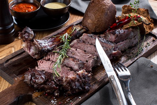 ����� ��������� ����� Grill&Bar�. ���������� ������������� ����������