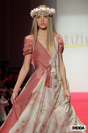 Состоялся коллективный показ журнала Grazia на Mercedes-Benz Fashion Week Russia