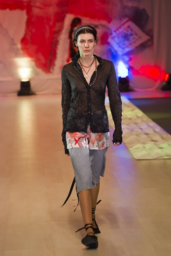 20101030 Lviv fashion week, Зинаида Лихачева. Коллекция сезона весна-лето 2011. Фотография предоставлена организаторами.