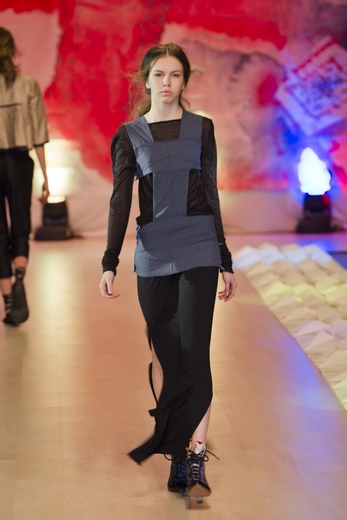 20101030 Lviv fashion week, Зинаида Лихачева. Коллекция сезона весна-лето 2011. Фотография предоставлена организаторами.