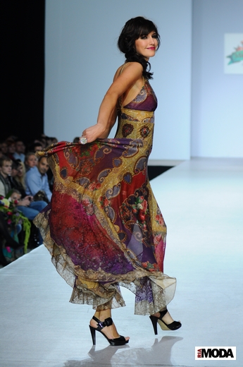 20101023 Michal Negrin. Volvo-Неделя моды в Москве. Коллекция сезона весна-лето 2011. Фотография Андрея Ревенко, ИА «РИА МОДА».